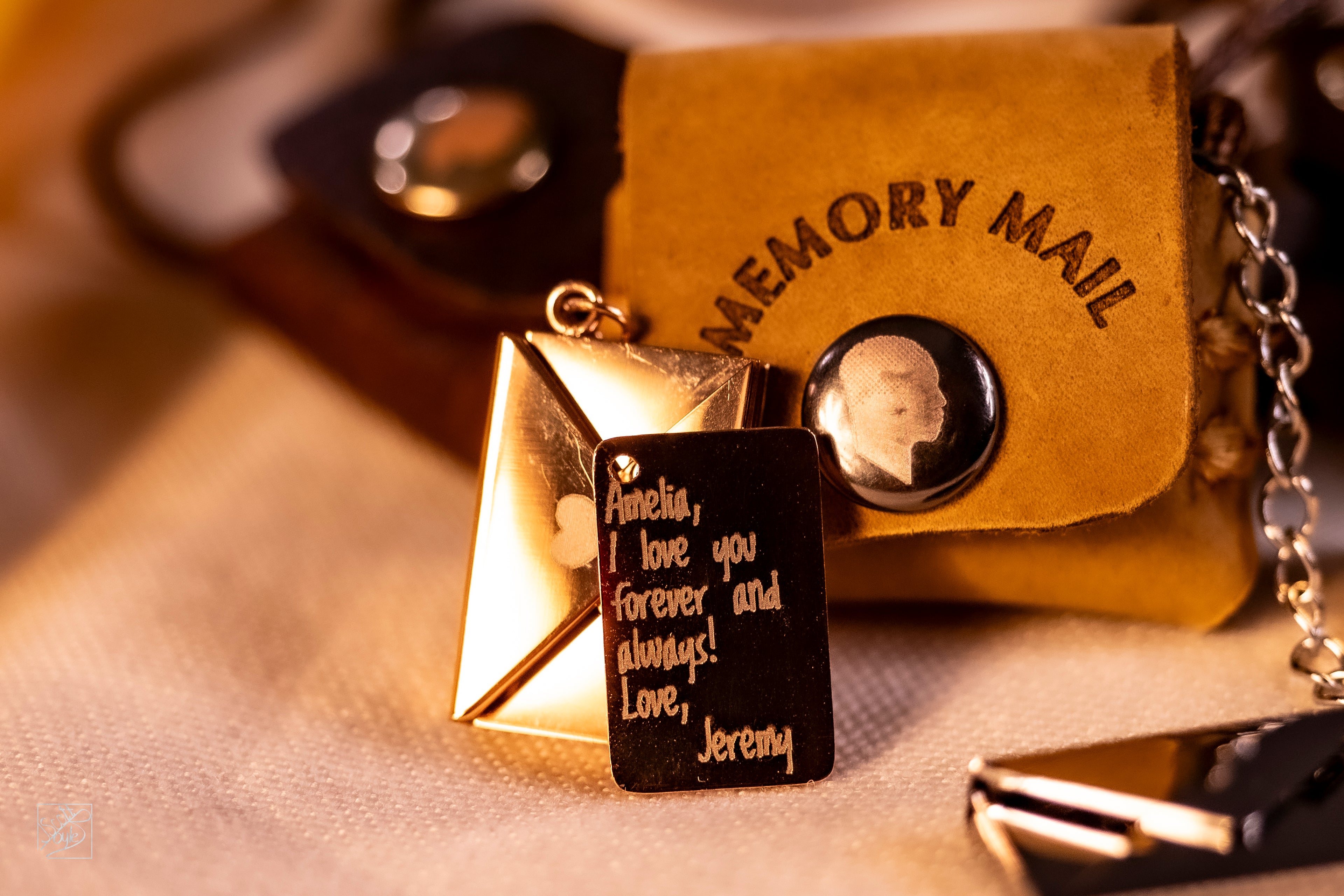 Memory Mail Necklace - Golden Rod Leather
