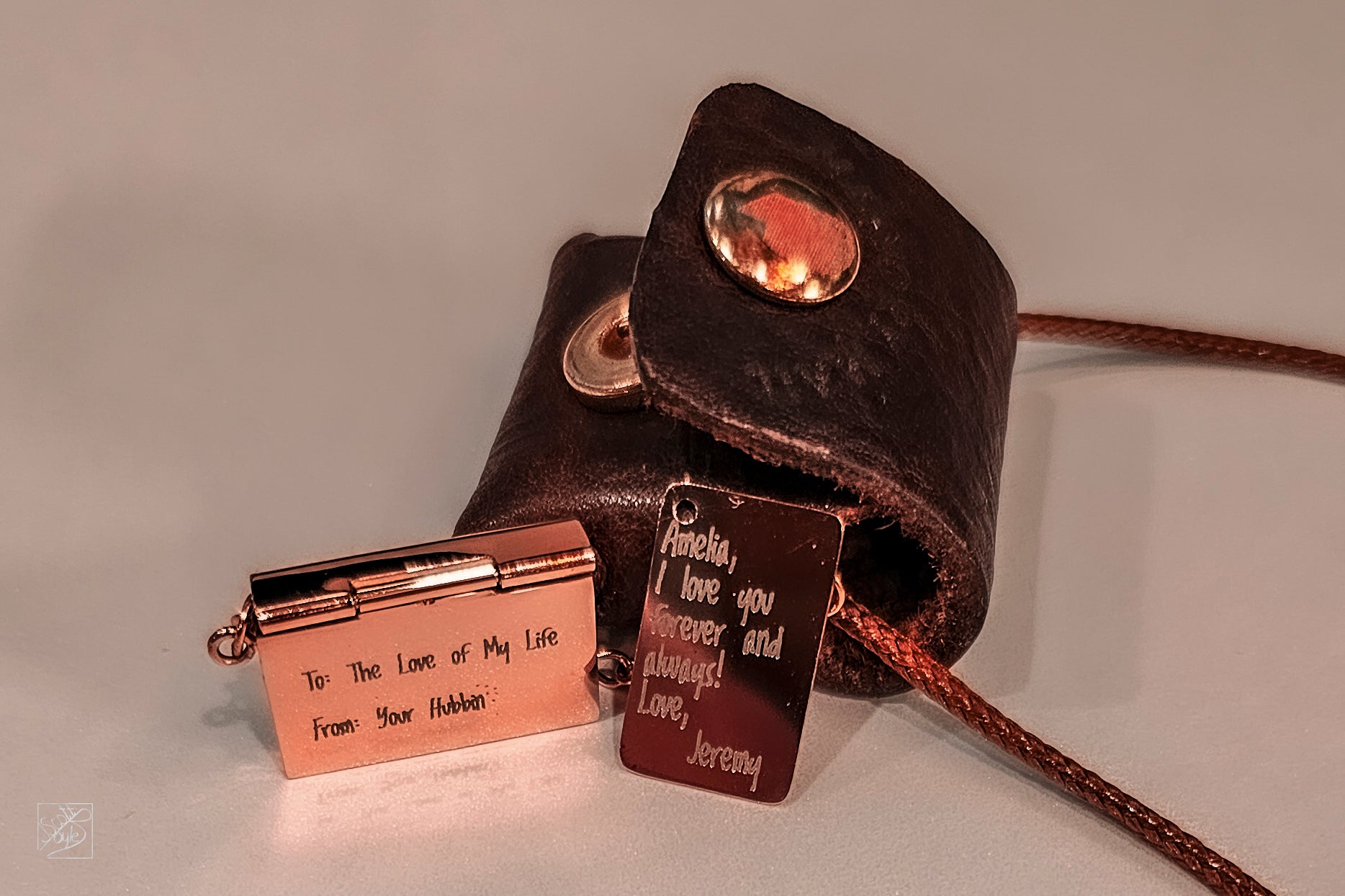 Memory Mail Necklace - Sunset Brown Leather